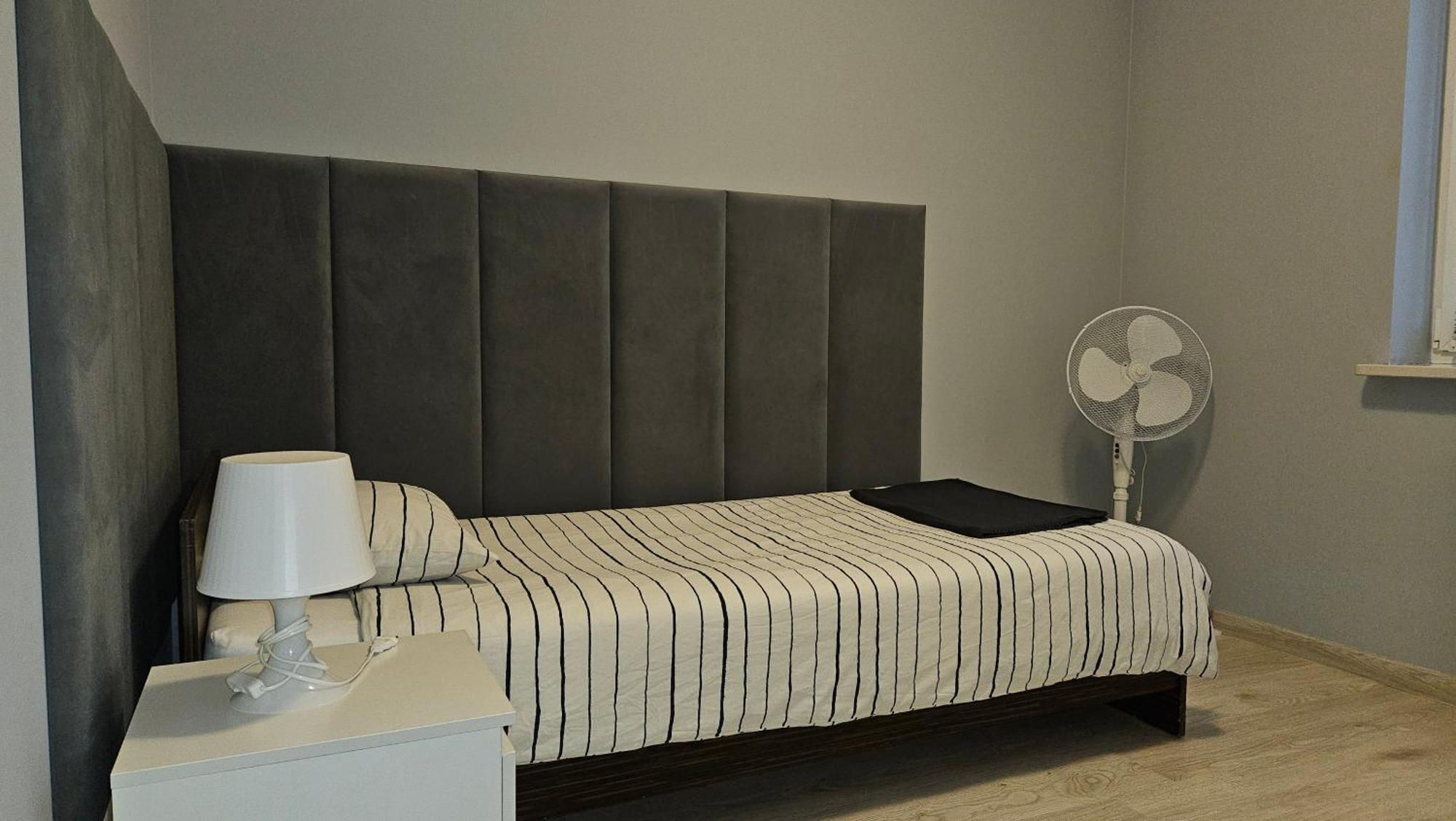 Jedenastka Apartment Плоцк Екстериор снимка